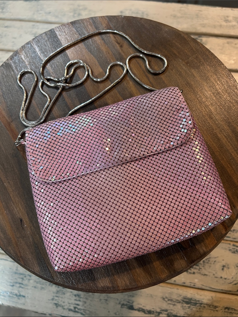 Valerie Stevens Vintage Pink Metal Mesh Iridescent Evening Party Crossbody Bag